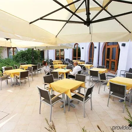 Hotel Manerba Del Garda Resort