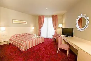 Hotel Manerba Del Garda Resort
