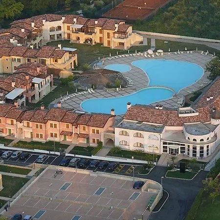Manerba Del Garda Resort 4*