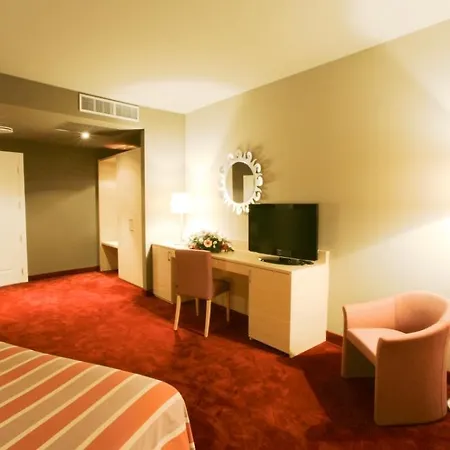Hotel Manerba Del Garda Resort 4*