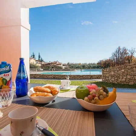 فندق Manerba Del Garda Resort مانربا ديل جاردا