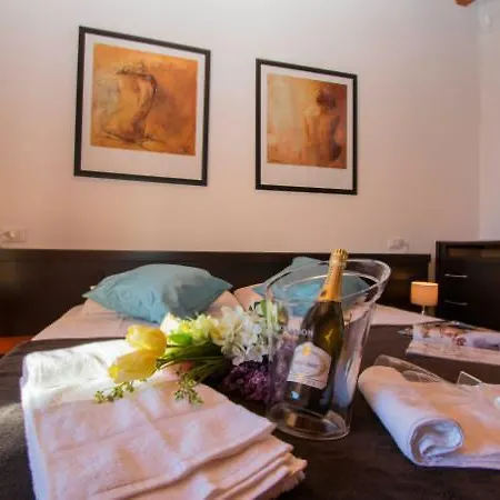Manerba Del Garda Resort فندق مانربا ديل جاردا