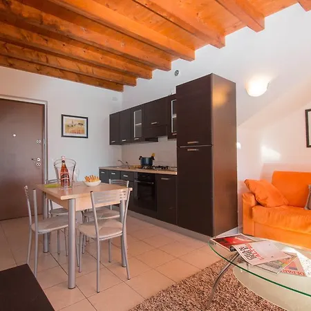 Manerba Del Garda Resort مانربا ديل جاردا