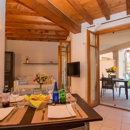فندق Manerba Del Garda Resort 4*