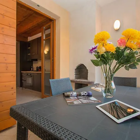 Manerba Del Garda Resort مانربا ديل جاردا