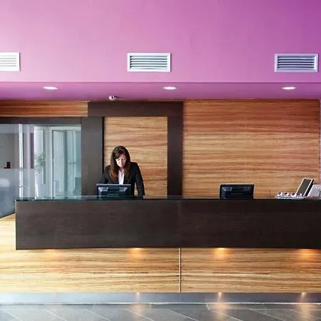 فندق Manerba Del Garda Resort