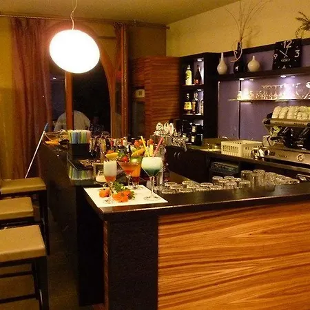Manerba Del Garda Resort فندق مانربا ديل جاردا